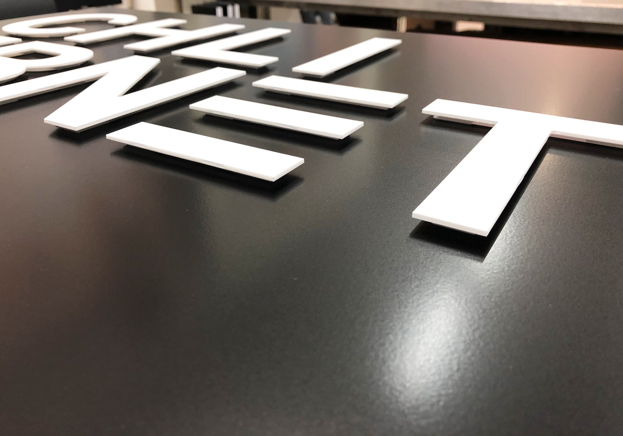 Visual_Emotion_Referenzen_3D-Schriften-Logos_13